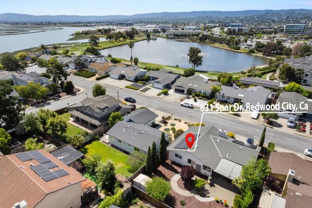 631 Spar Drive, Redwood City CA: https://media.crmls.org/mediaz/cb26a94f-c0e9-4df2-80af-479ae91ad90c.jpg