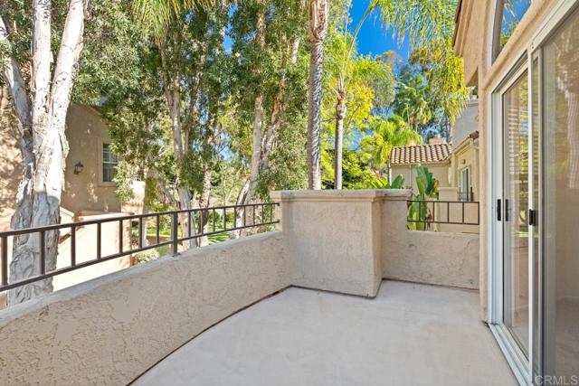 11080 Portobelo Drive, San Diego CA: https://media.crmls.org/mediaz/cb27b306-4f7e-4a40-8bf1-477e88262002.jpg