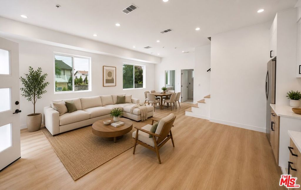 MLS #26856319 image #3