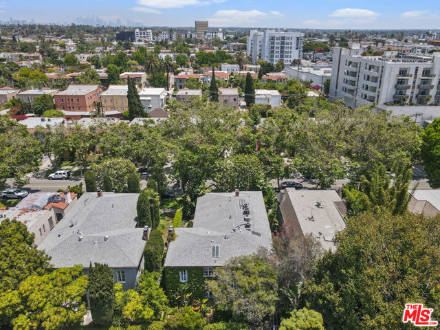 1233 North Crescent Heights Boulevard, 1 photo 33