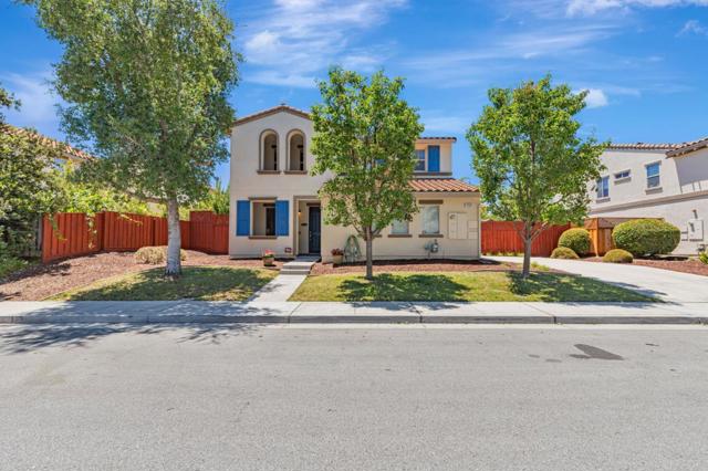 17425 Shelton Way, Morgan Hill CA: https://media.crmls.org/mediaz/cb29c717-0739-4451-ad7d-f4e29a67b967.jpg