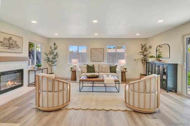 11187 Tyrolean Way, San Diego CA: https://media.crmls.org/mediaz/cb2a3f66-0f01-48e2-965a-ae138bca1951.jpg