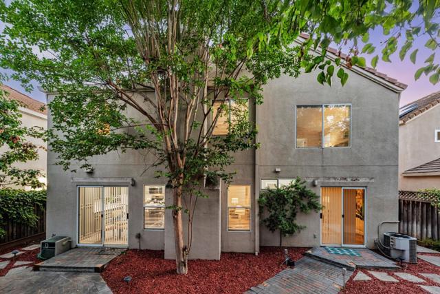 1684 Tupolo Drive, San Jose CA: https://media.crmls.org/mediaz/cb2a753a-f1af-49b1-bd05-dda60d6393e7.jpg