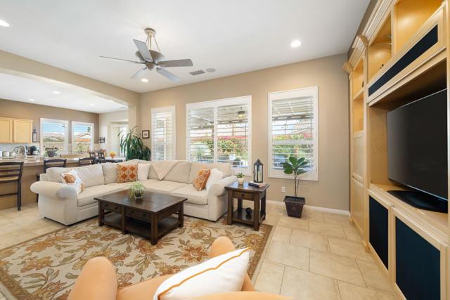 60590 Lace Leaf Court, La Quinta CA: https://media.crmls.org/mediaz/cb2b06ea-69a6-46d5-96fa-acbeedbfc254.jpg