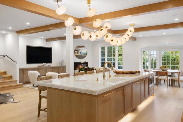 729 Chiltern Road, Hillsborough CA: https://media.crmls.org/mediaz/cb2b2f44-8131-454b-ae78-7f3472af0b47.jpg