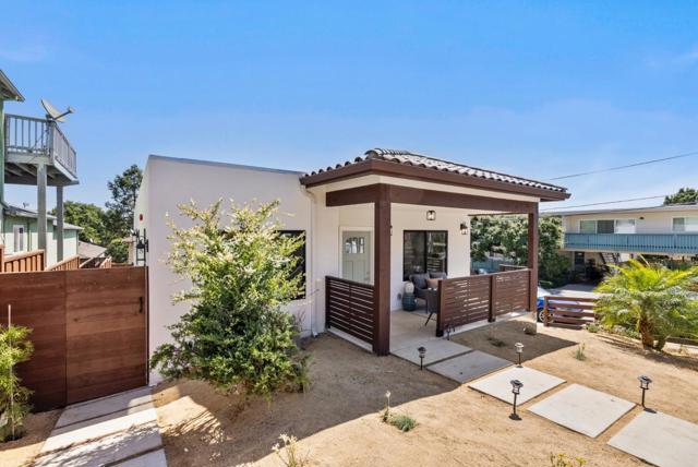 895 Laurel Avenue, Belmont CA: https://media.crmls.org/mediaz/cb2c6d26-5dd2-4df1-ab92-4b44c3908e0f.jpg