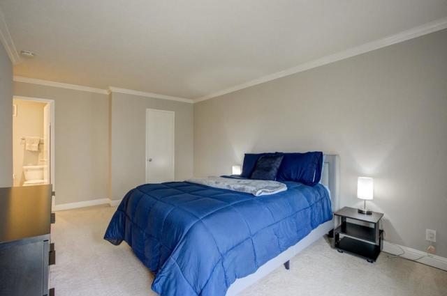 910 Beach Park Boulevard, Foster City CA: https://media.crmls.org/mediaz/cb2ce413-23e6-437a-8c46-21442e10f665.jpg