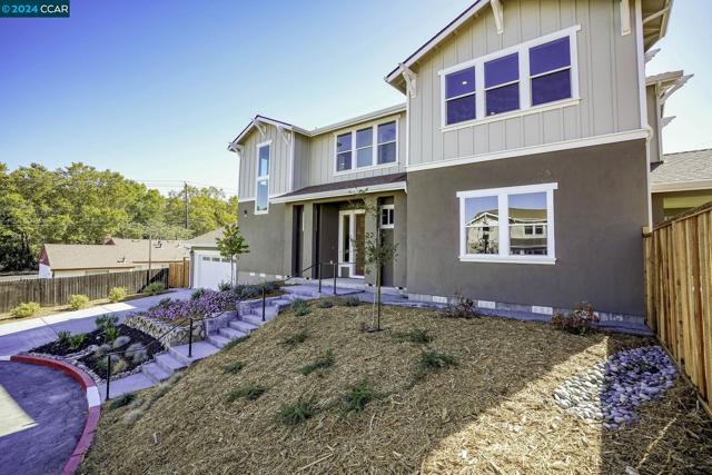 Image 1 of 33 For 207 Valley View Pl