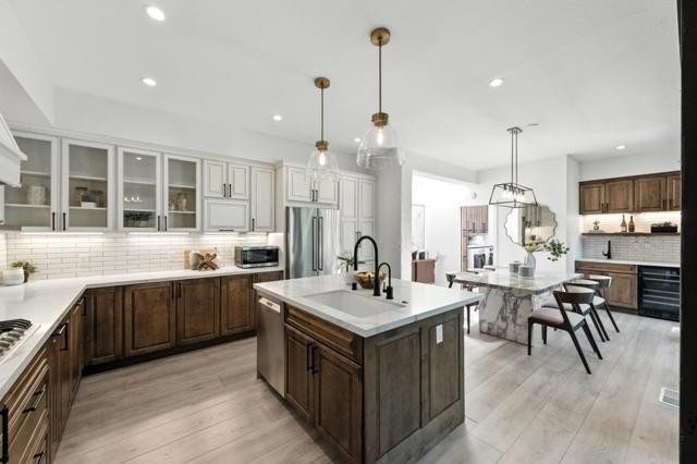 234 Edgewood Road, Redwood City CA: https://media.crmls.org/mediaz/cb2e48a7-e2c2-4a79-a074-2a388e688f99.jpg