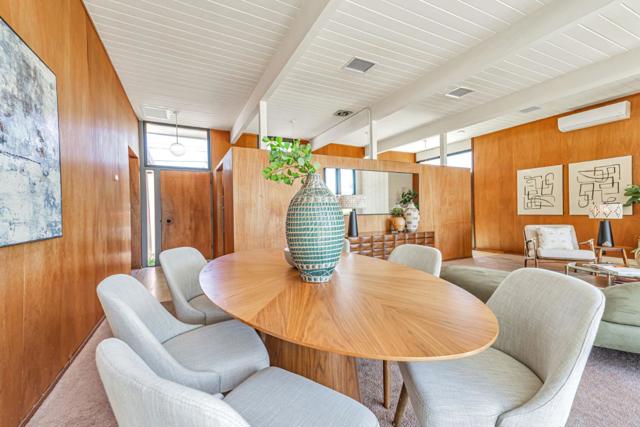 2104 Lexington Avenue, San Mateo CA: https://media.crmls.org/mediaz/cb2e7e21-8ac1-4f54-8e4c-7b7a15577bb0.jpg