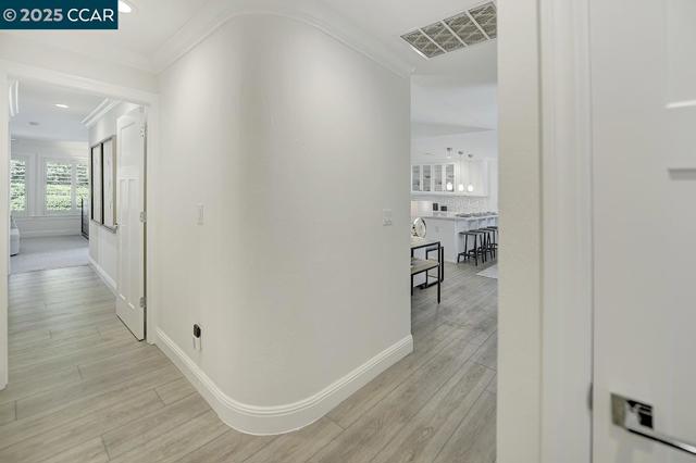 2607 Saklan Indian Dr, Walnut Creek CA: https://media.crmls.org/mediaz/cb2f51e0-c899-40f5-bd22-701a22f7c1ea.jpg