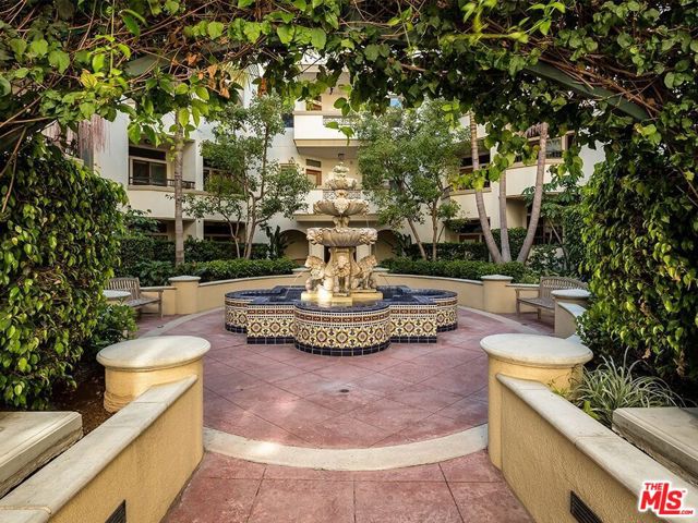1040 Glendon Avenue, Los Angeles CA: https://media.crmls.org/mediaz/cb2f69fc-1ec1-4743-8fc6-f87186f03ba5.jpg