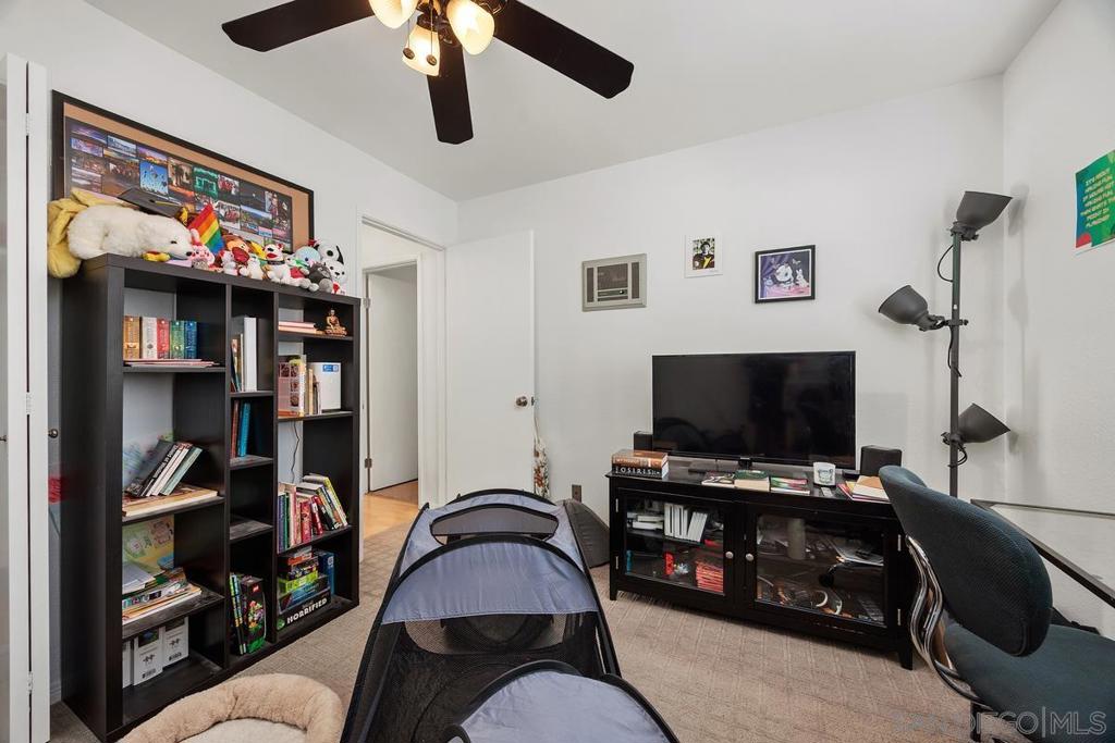 1435 Essex - photo 12