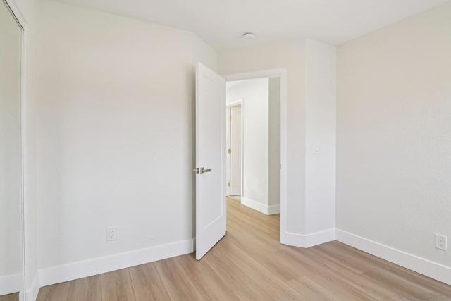 664 Crescent Dr, Chula Vista CA: https://media.crmls.org/mediaz/cb2fd8b1-69b0-40ca-a239-60945bf14f4f.jpg