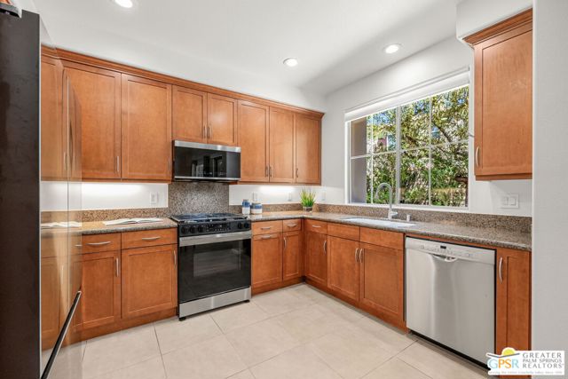 396 Ameno Drive, Palm Springs, CA 92262