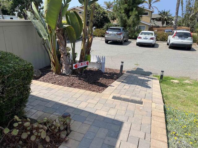 Detail Gallery Image 8 of 8 For 1388 Hygeia Ave, Encinitas,  CA 92024 - 2 Beds | 2 Baths