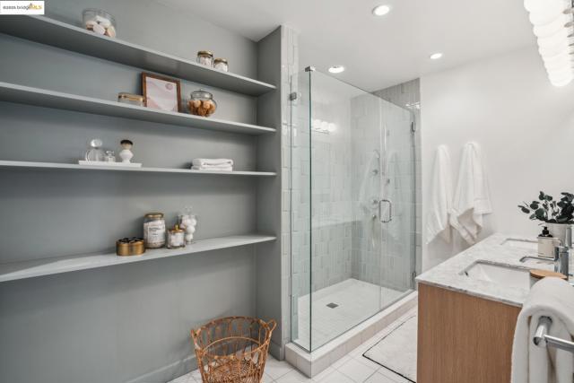 6051 MARGARIDO Dr, Oakland CA: https://media.crmls.org/mediaz/cb33b178-4ebf-439d-9a85-80c62dbdb991.jpg