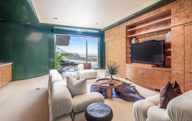 Image 39 of 48 For 5740 La Jolla Corona Drive
