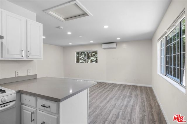 7241 Forbes Avenue, Unit B photo 6