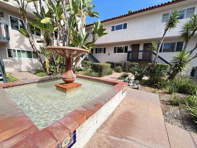 Image 4 of 36 For 2582 Del Mar Heights Road 17