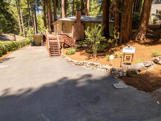 1785 Lakeside Drive, Felton CA: https://media.crmls.org/mediaz/cb362414-5926-4752-9307-5481d7de0f7c.jpg