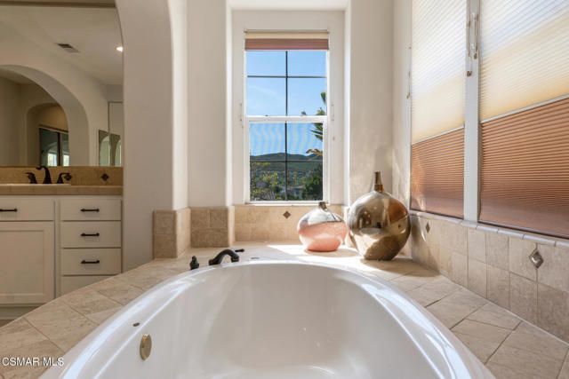 Image 39 of 79 For 4347 Via Entrada