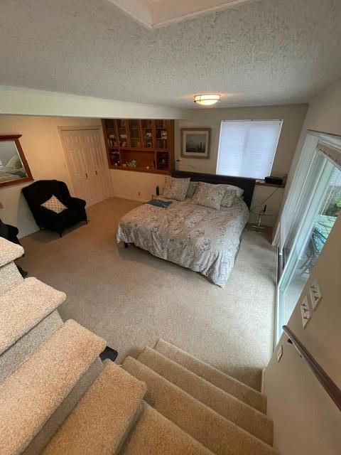1379 Vista Grande, Millbrae CA: https://media.crmls.org/mediaz/cb36ba5e-b813-4d21-8adc-2544947f9f8d.jpg