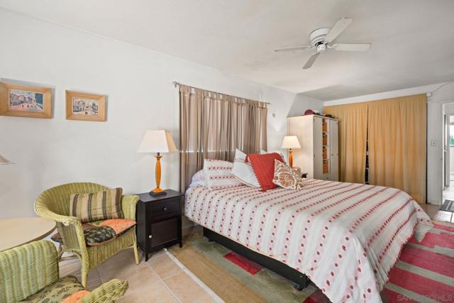 9530 Galston Drive, Santee CA: https://media.crmls.org/mediaz/cb3724b6-de94-4d19-90e4-2a0ba586c386.jpg