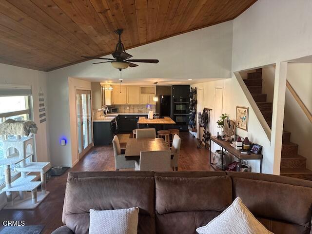 Detail Gallery Image 22 of 46 For 2841 Black Horse Ln, Paso Robles,  CA 93446 - 3 Beds | 2/1 Baths