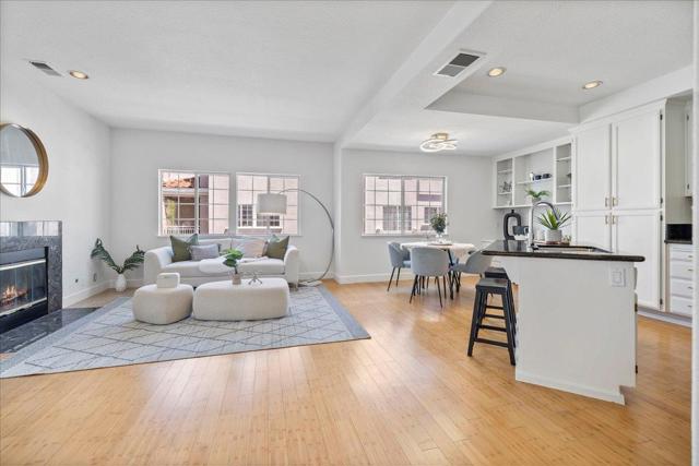 7003 Silver Brook Court, San Jose CA: https://media.crmls.org/mediaz/cb38157d-04e1-4bf8-b492-567cfc5b17fb.jpg