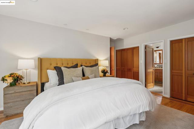 Image 25 of 53 For 1297 Sunnyhills Rd