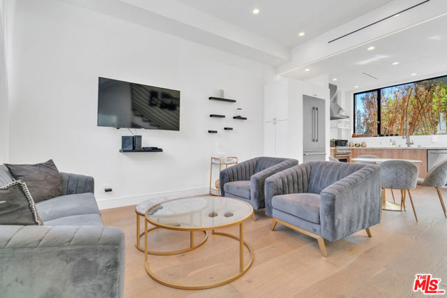 1447 1/4 N Martel Avenue, Los Angeles CA: https://media.crmls.org/mediaz/cb3895d8-9c8e-4d19-9257-5c749ccbbad1.jpg