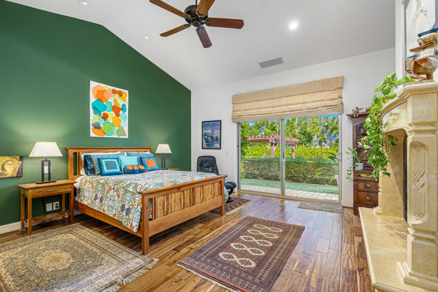 73342 Bursera Way, Palm Desert CA: https://media.crmls.org/mediaz/cb3b0dcb-d16b-408d-8da5-ed6be8247b12.jpg