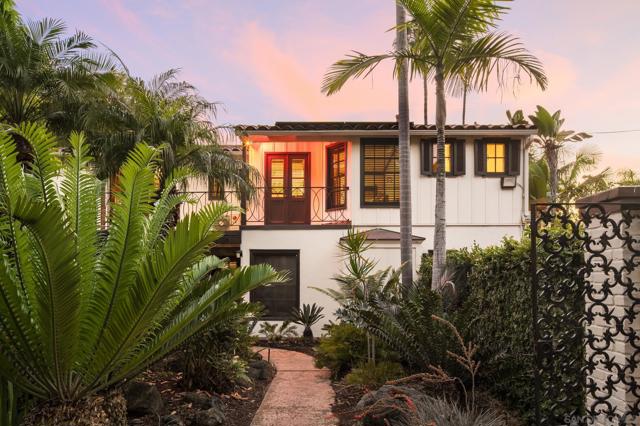 1010 Myrtle Way, San Diego CA: https://media.crmls.org/mediaz/cb3b1ab6-1591-4b73-9574-5edd7dbc6597.jpg