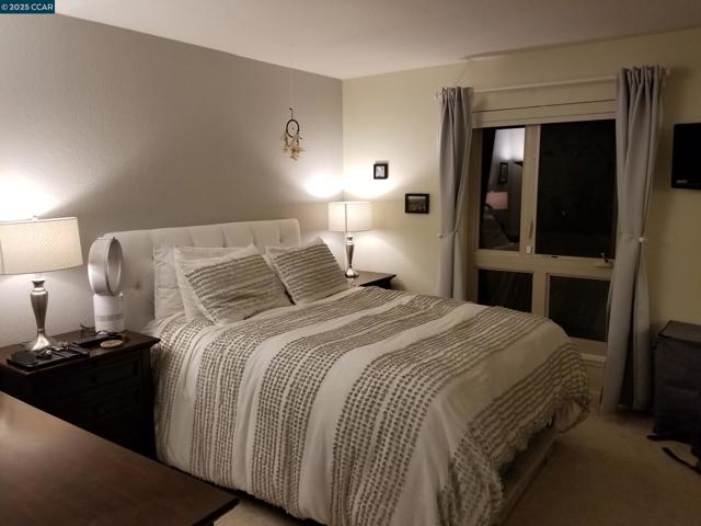 590 El Dorado, Oakland CA: https://media.crmls.org/mediaz/cb3b418b-85dd-4223-b275-cb4e9d138a80.jpg