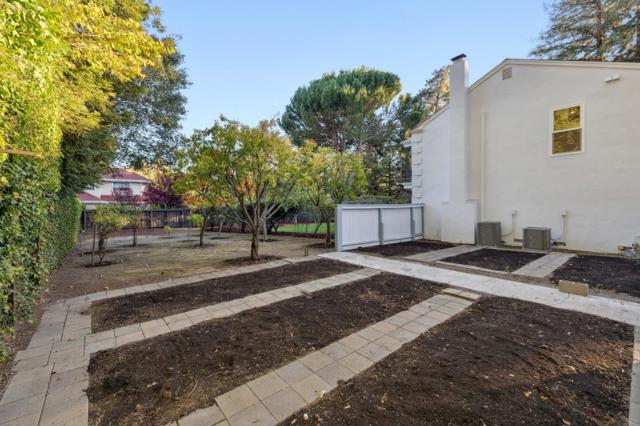 243 Selby Lane, Atherton CA: https://media.crmls.org/mediaz/cb3c5935-3217-4b27-8a50-3f04e3852d2b.jpg