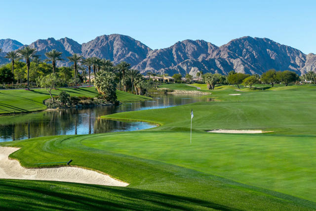 58440 Aracena, La Quinta CA: https://media.crmls.org/mediaz/cb3cd02d-b823-4f6b-adee-aac65f290e44.jpg