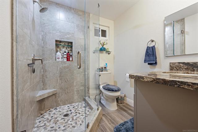10976 Pallon Way, San Diego CA: https://media.crmls.org/mediaz/cb3fa532-6bae-4a84-975a-8df5aae2209f.jpg