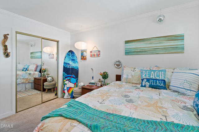 542 Ebbtide Circle, Port Hueneme CA: https://media.crmls.org/mediaz/cb403e39-2c69-484f-b11c-c47b83a656c3.jpg