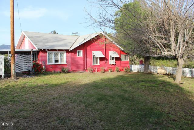 1173 Cliff Avenue, Fillmore CA: https://media.crmls.org/mediaz/cb40fb34-1266-4cd1-80bf-362a4950011f.jpg
