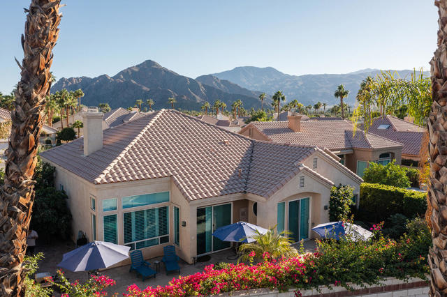 78970 Del Monte Court, La Quinta CA: https://media.crmls.org/mediaz/cb4245e3-891b-4a6e-a5fd-6813325dabd6.jpg