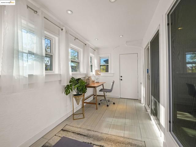 2106 Otis Dr, Alameda CA: https://media.crmls.org/mediaz/cb429a29-4362-46fa-8234-406e3f66fb62.jpg