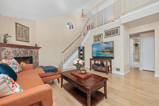 Detail Gallery Image 4 of 35 For 6673 Corte Maria, Carlsbad,  CA 92009 - 3 Beds | 2 Baths