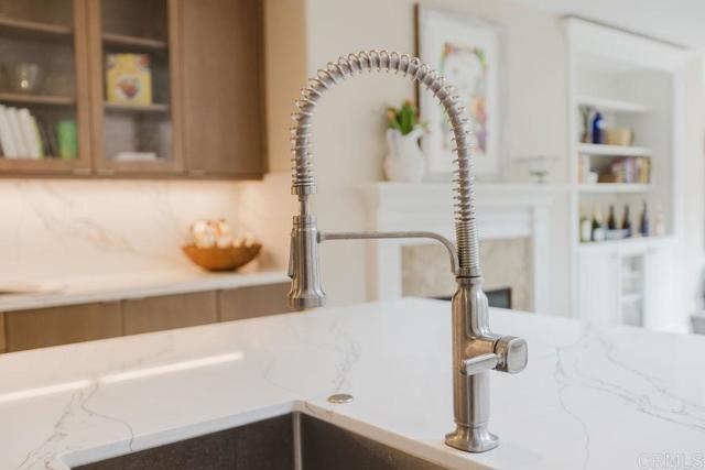 2740 E Bainbridge Road, San Diego CA: https://media.crmls.org/mediaz/cb436ec4-7511-434f-99f2-59c001d45b73.jpg