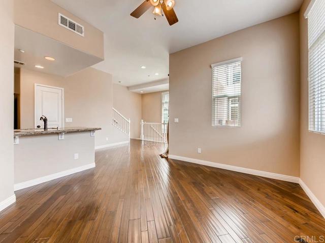 539 Almond Road, San Marcos CA: https://media.crmls.org/mediaz/cb442046-f73b-4747-bdca-62b3f246bc11.jpg