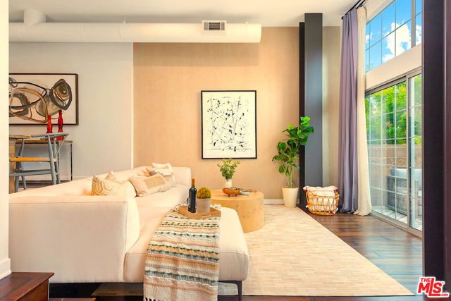 5300 Playa Vista Drive, 13 photo 4