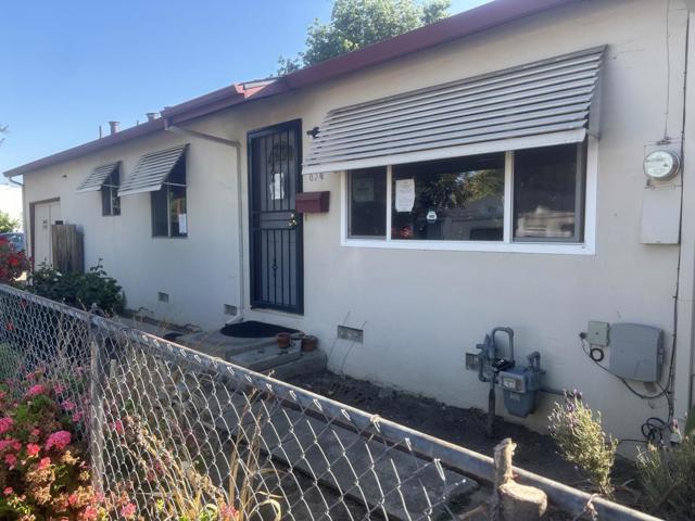 854 N 16th Street, San Jose CA: https://media.crmls.org/mediaz/cb462204-ee9c-4c94-9eaf-33503586d94e.jpg