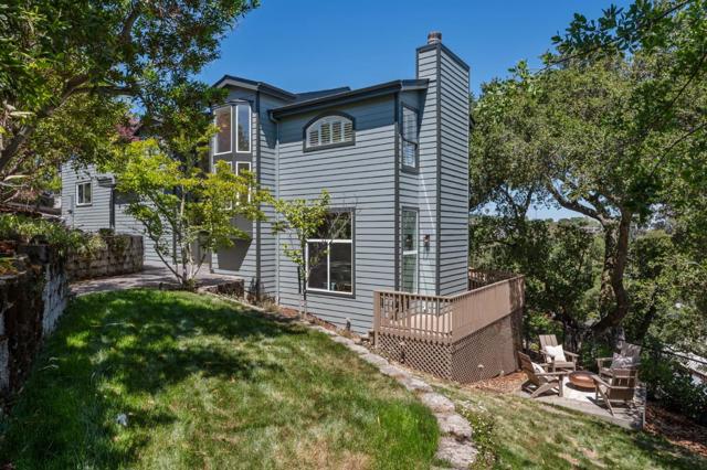 3554 Oak Knoll Drive, Redwood City CA: https://media.crmls.org/mediaz/cb462466-cbd7-4653-926f-044297c90e27.jpg