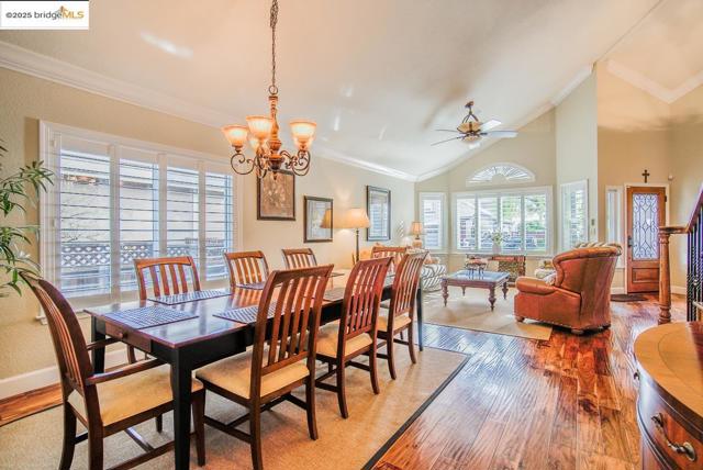 2438 Pinehurst Ct, Discovery Bay CA: https://media.crmls.org/mediaz/cb48fb77-e681-4a47-a3c4-00a94da55cf0.jpg