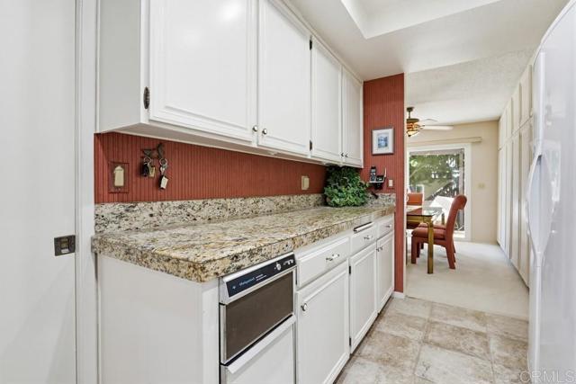 Detail Gallery Image 12 of 38 For 23653 Country Villa Rd, Ramona,  CA 92065 - 3 Beds | 2/1 Baths